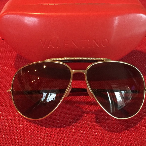 Valentino Made in Italy Crystal Encrusted Gold Frames Oversized Aviators - Picture 1 of 8